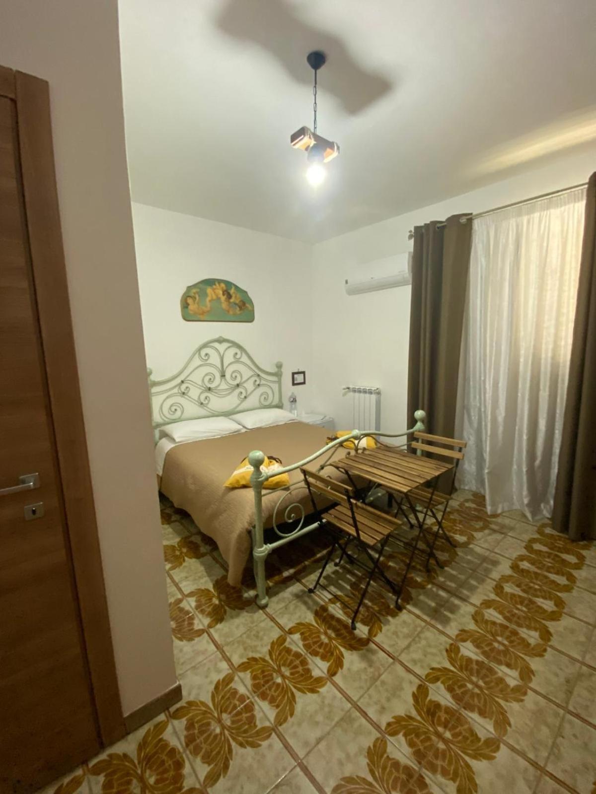 La Badia Hotel Messina Værelse billede