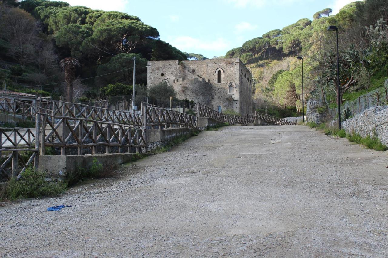 La Badia Hotel Messina Eksteriør billede